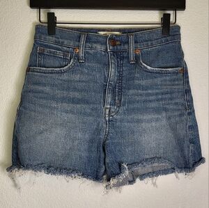 Madewell High-Rise Denim Shorts with Raw Hem size 25